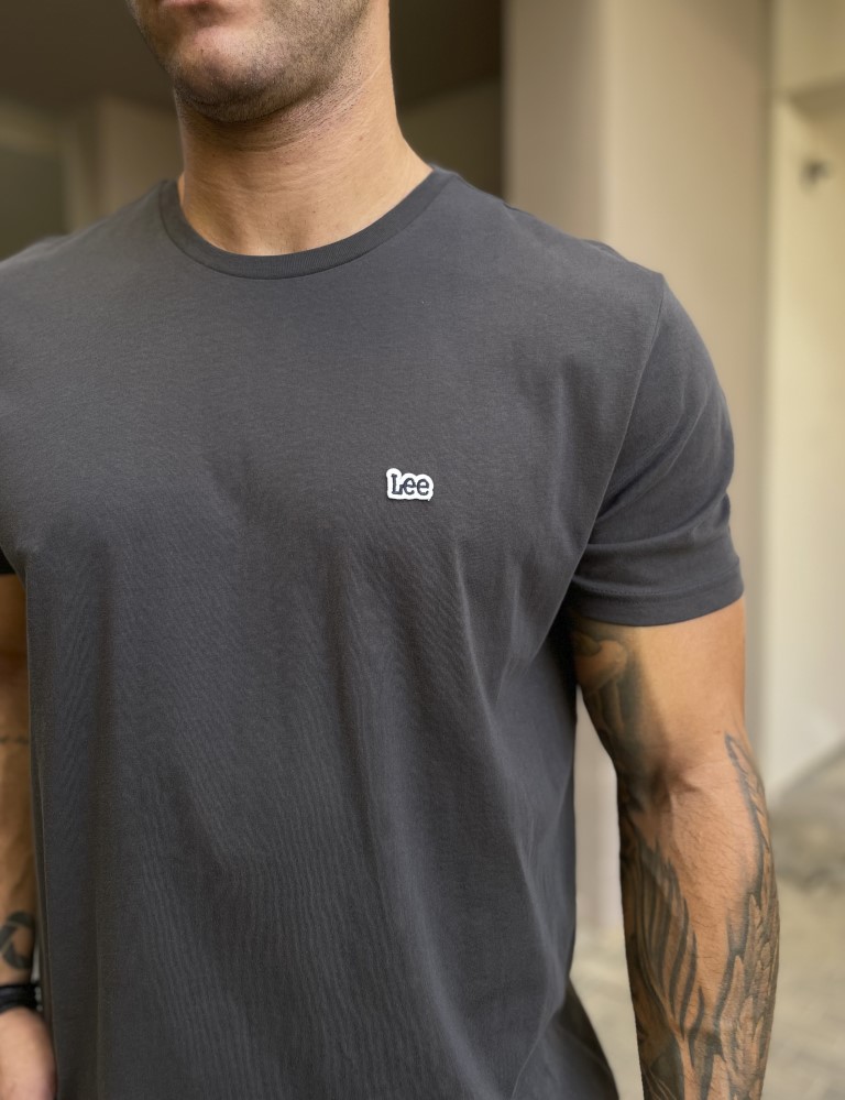 Lee ανδρικό μπλουζάκι ανθρακί SS Pach Logo Tee L60UFQON φωτογραφία